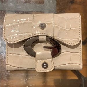 Guess wallet